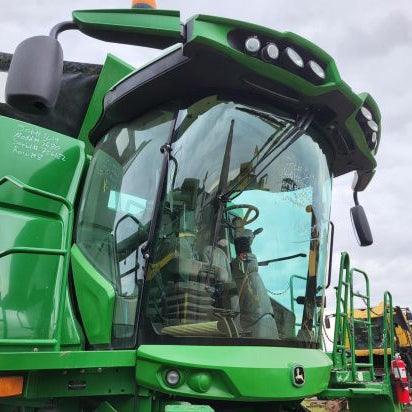 Used John Deere S680 CAB / ROPS
